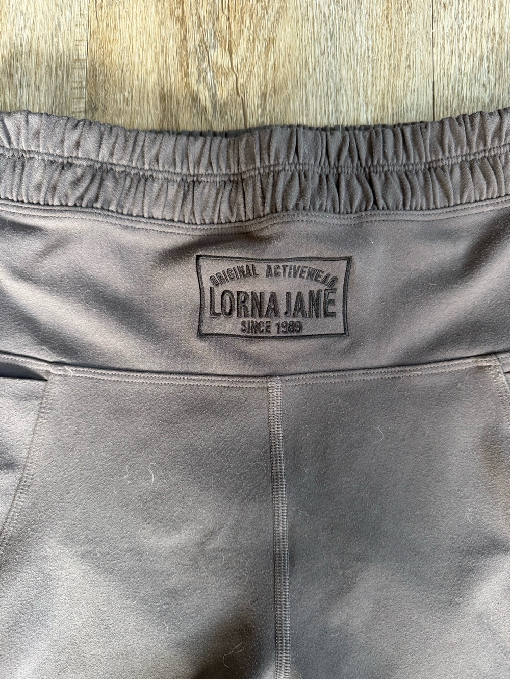 Lorna Jane Black High-Waist Bike Shorts with Logo Patch - Picture 2 of 3